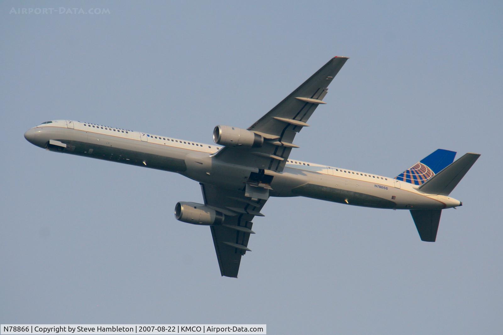 N78866, 2002 Boeing 757-33N C/N 32591, Wheels going done 6 miles from threshold