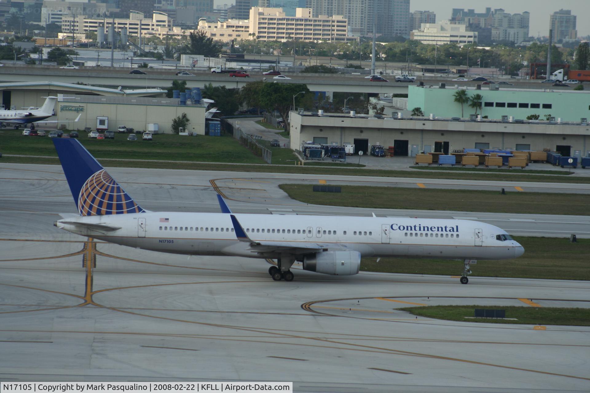 N17105, 1994 Boeing 757-224 C/N 27295, Boeing 757-200