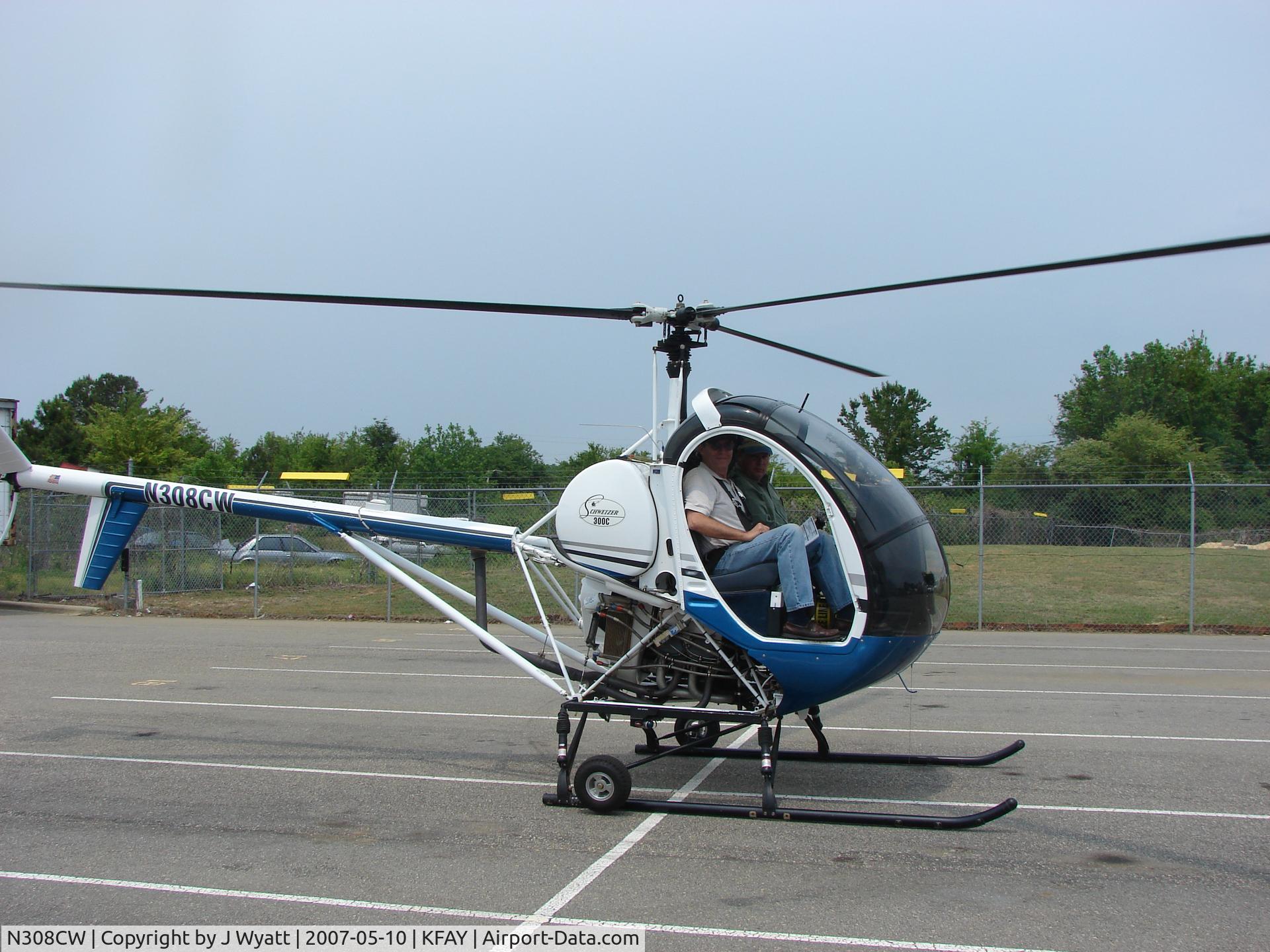 N308CW, 2004 Schweizer 269C C/N S1869, 308CW Personal Aircraft