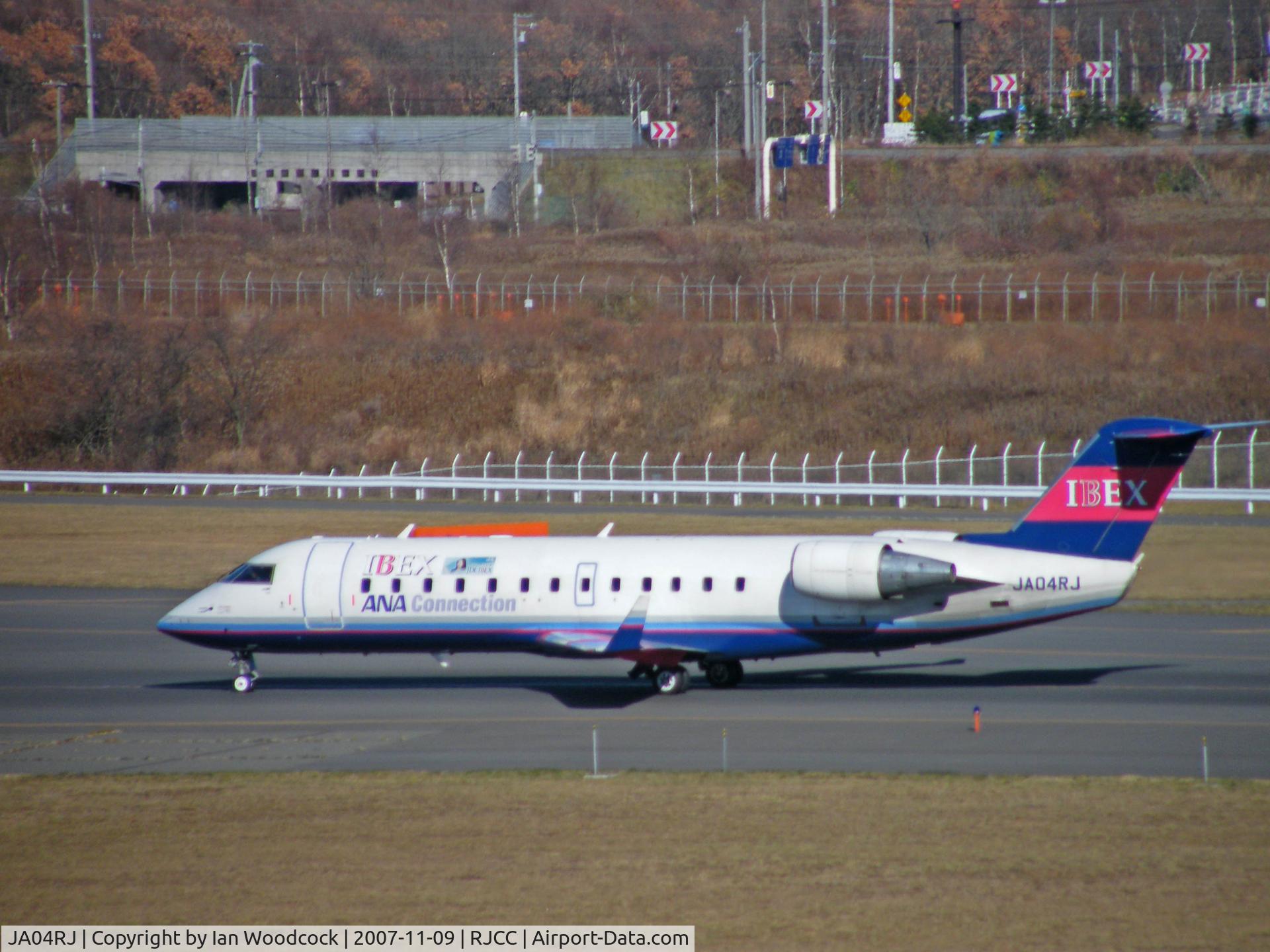 JA04RJ, 2003 Bombardier CRJ-200ER (CL-600-2B19) C/N 7798, CRJ 200ER/IBEX Airlines/Chitose