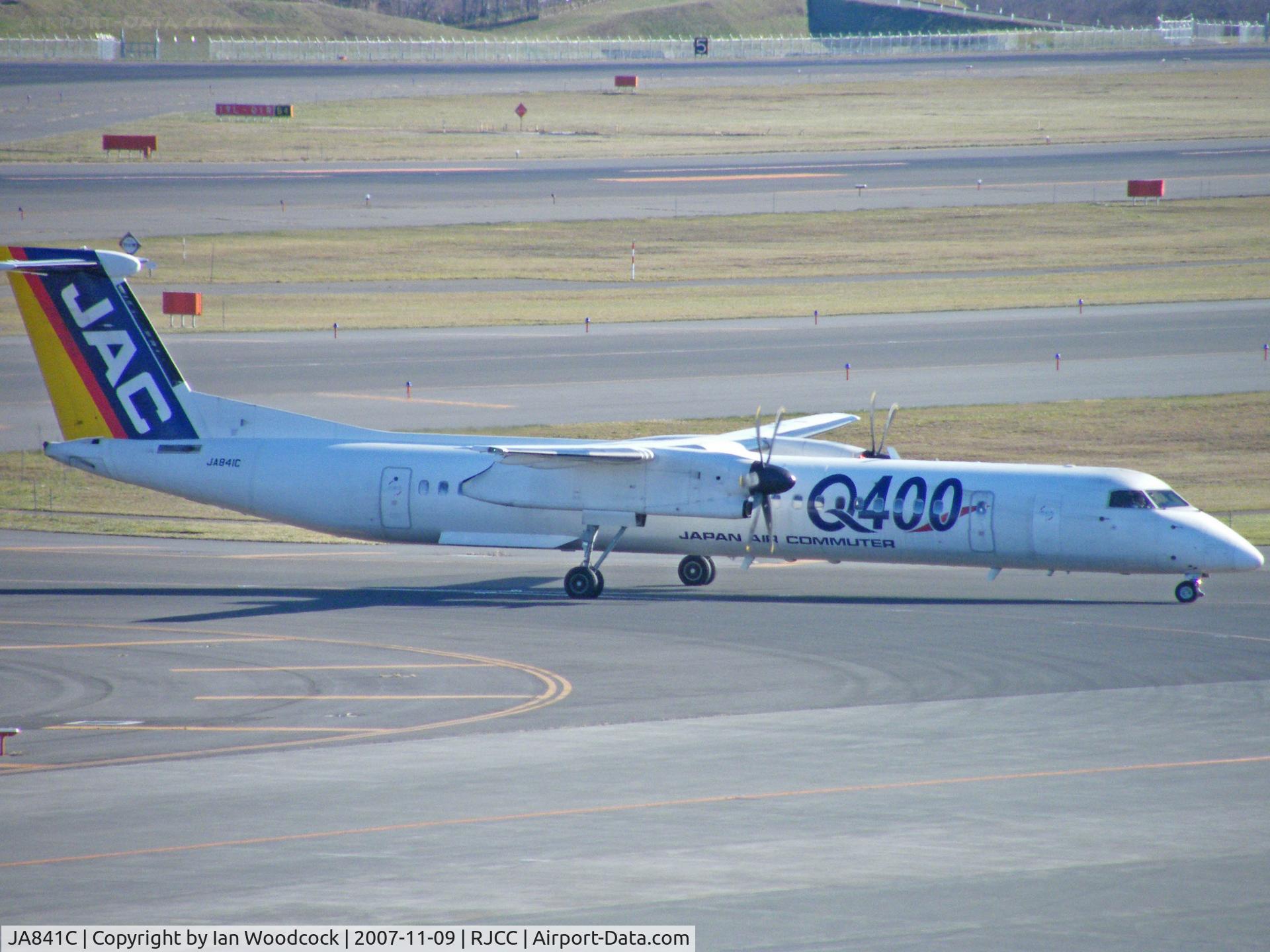 JA841C, 2002 De Havilland Canada DHC-8-402Q Dash 8 C/N 4072, DHC 8-Q-402/Japan Air Commuter/Chitose