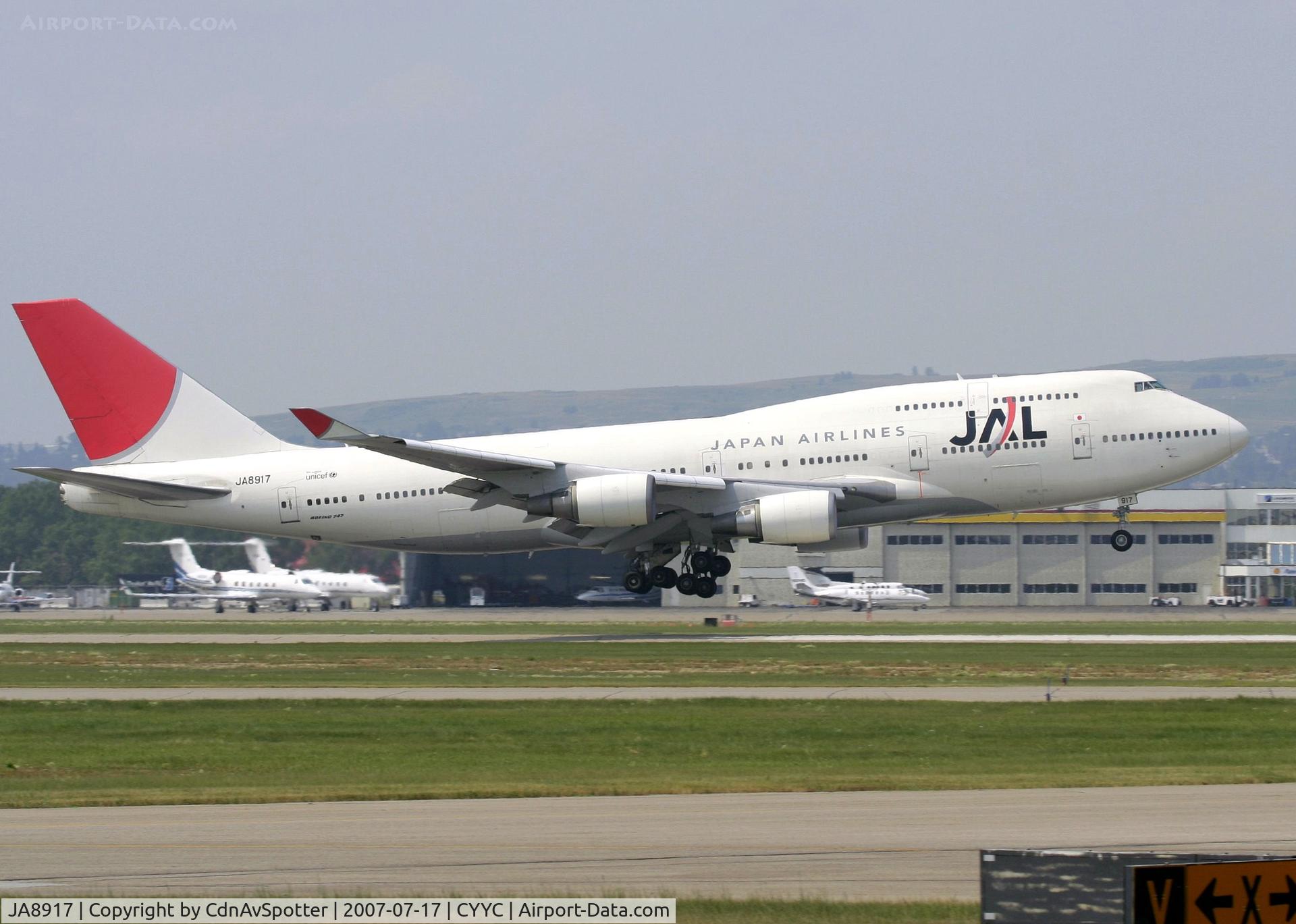 JA8917, 1999 Boeing 747-446 C/N 29899, First JAL flight to Calgary in 2007 from Narita.