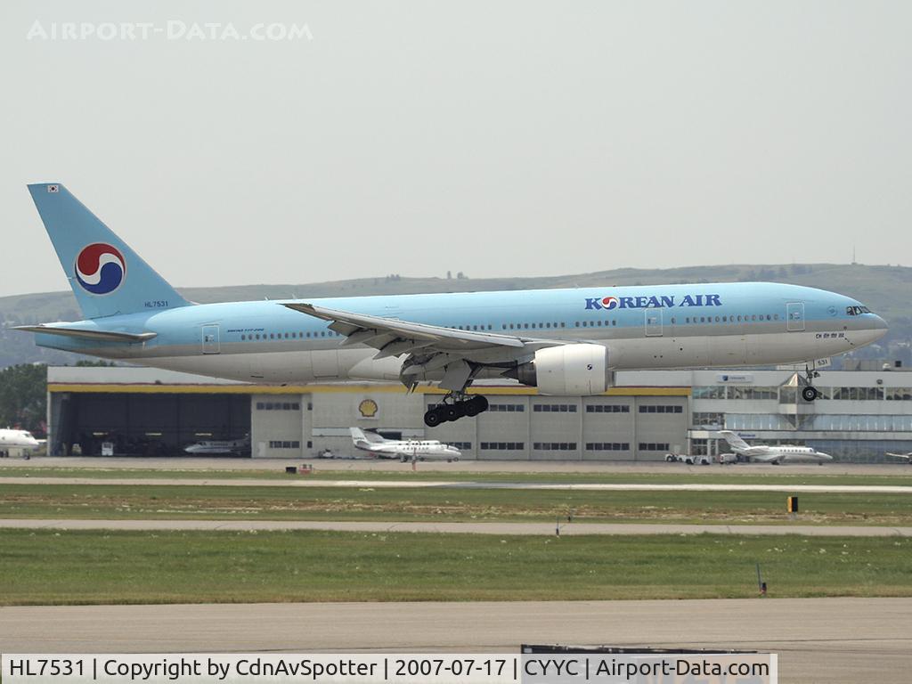 HL7531, 1997 Boeing 777-2B5/ER C/N 27946, Korean Airlines flight to Calgary in 2007 with 3 days a week service to Incheon Int'l