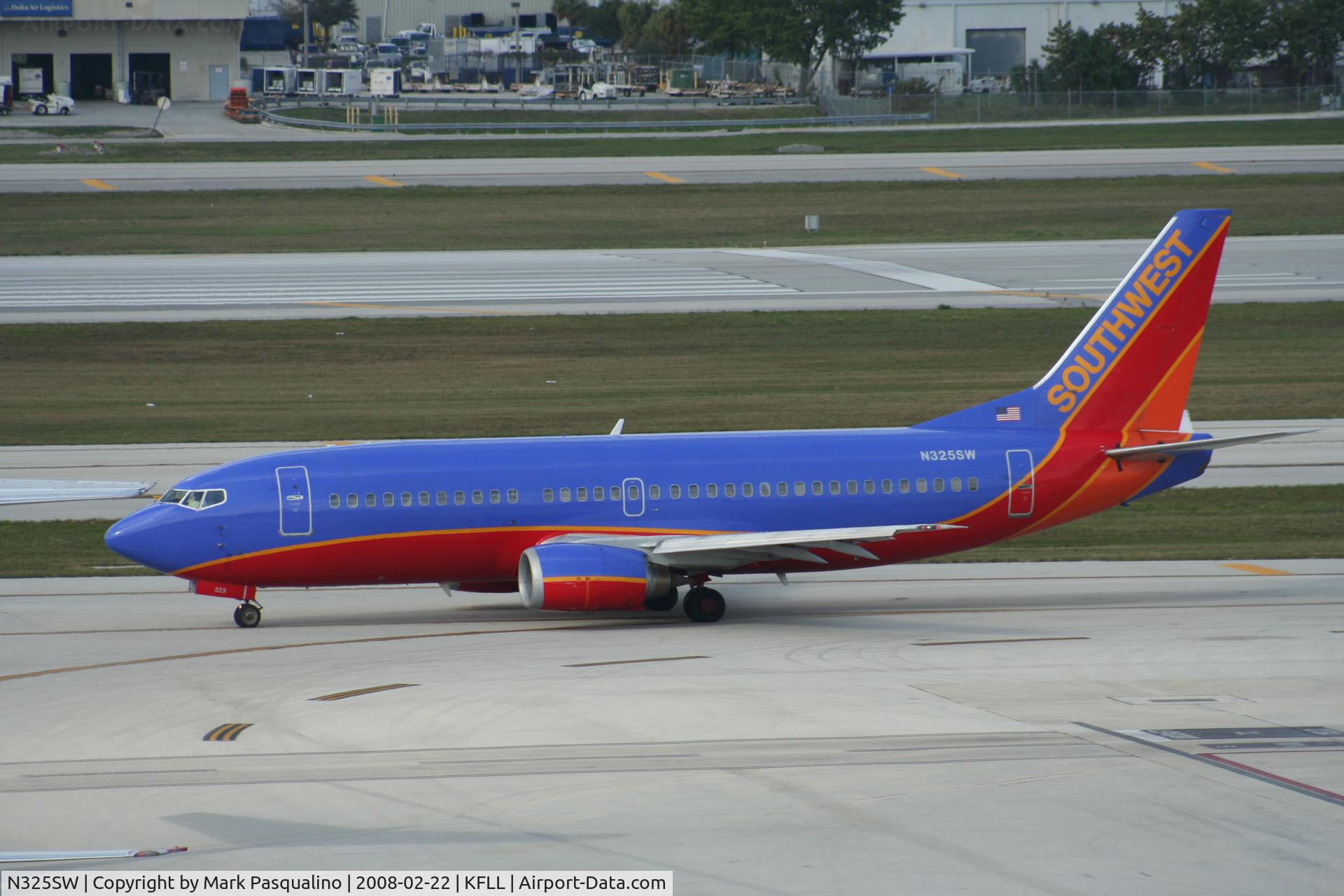 N325SW, 1987 Boeing 737-3H4 C/N 23689, Boeing 737-300