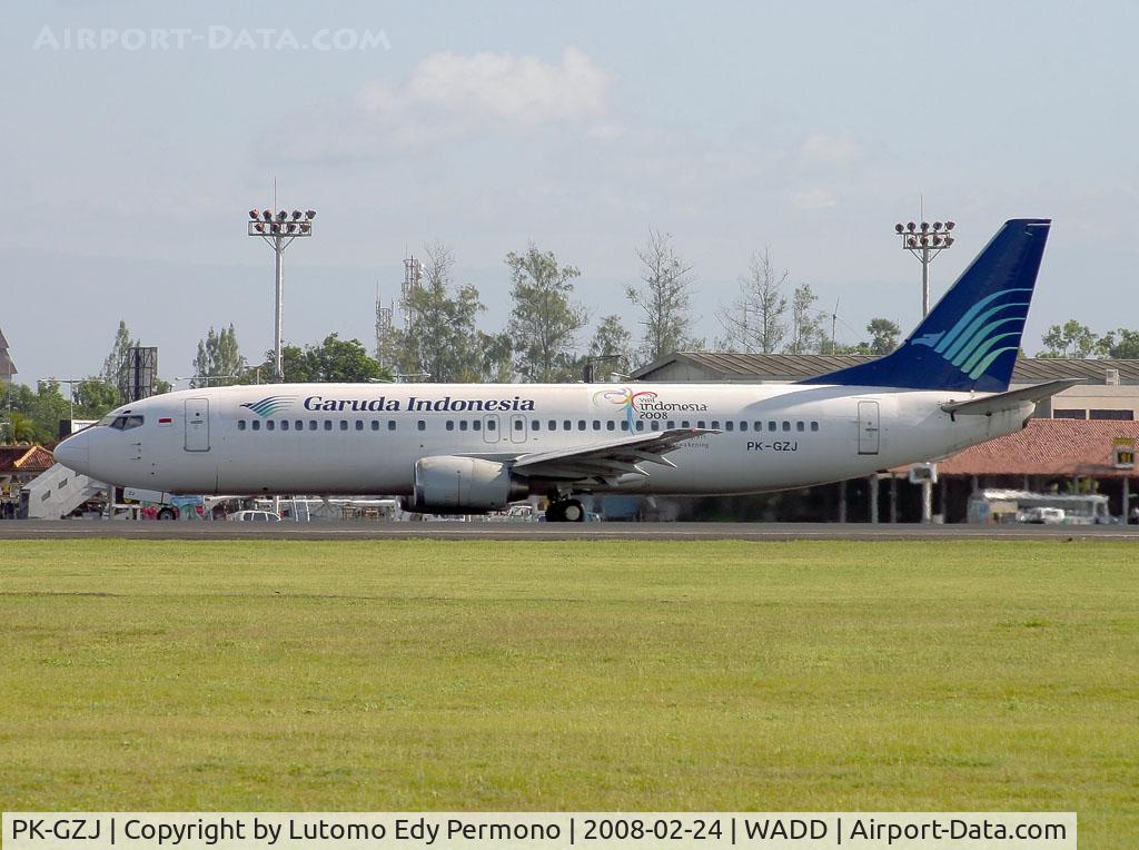 PK-GZJ, 1998 Boeing 737-4M0 C/N 29205, Just landed at WADD