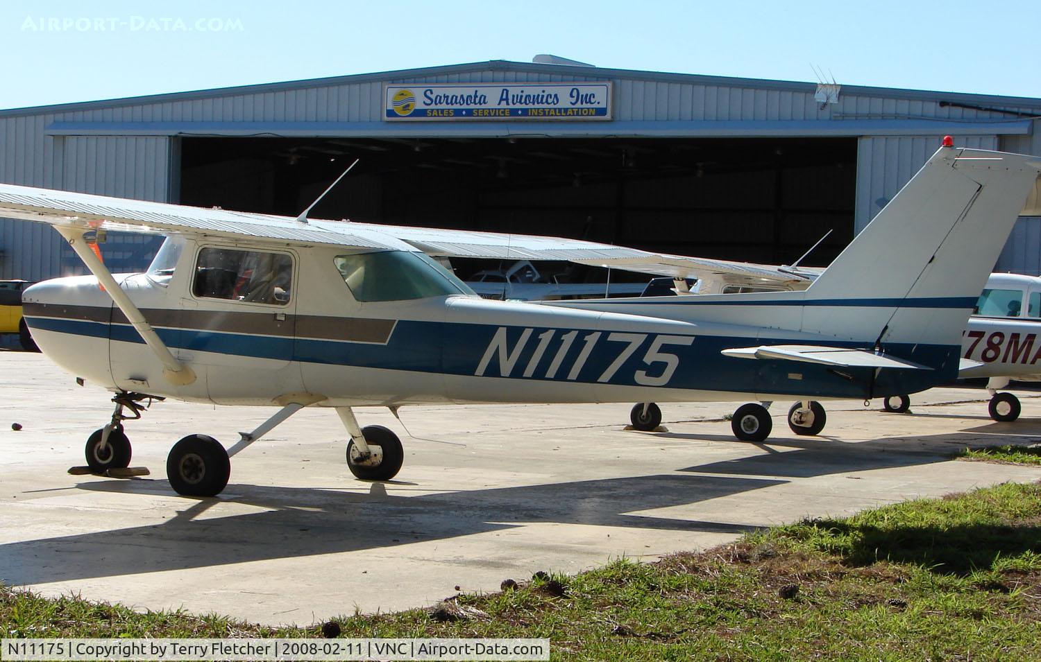 N11175, 1973 Cessna 150L C/N 15075239, Part of the Venice Municipal General Aviation scene