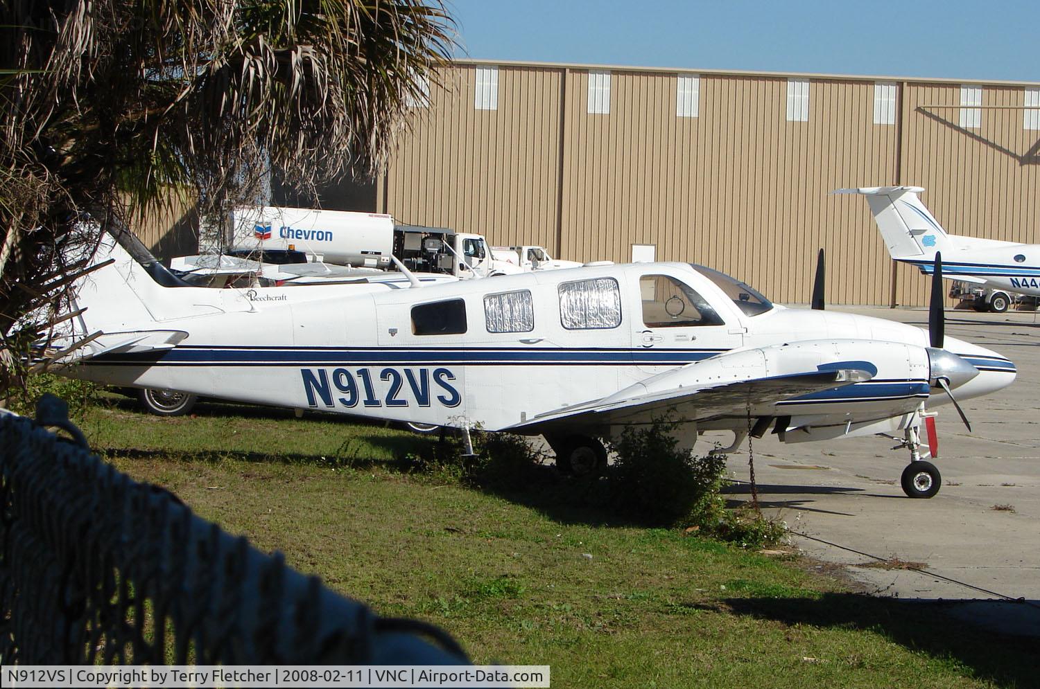N912VS, 1979 Beech 58P Baron C/N TJ-213, This Beech 58 would appear to have seen better days