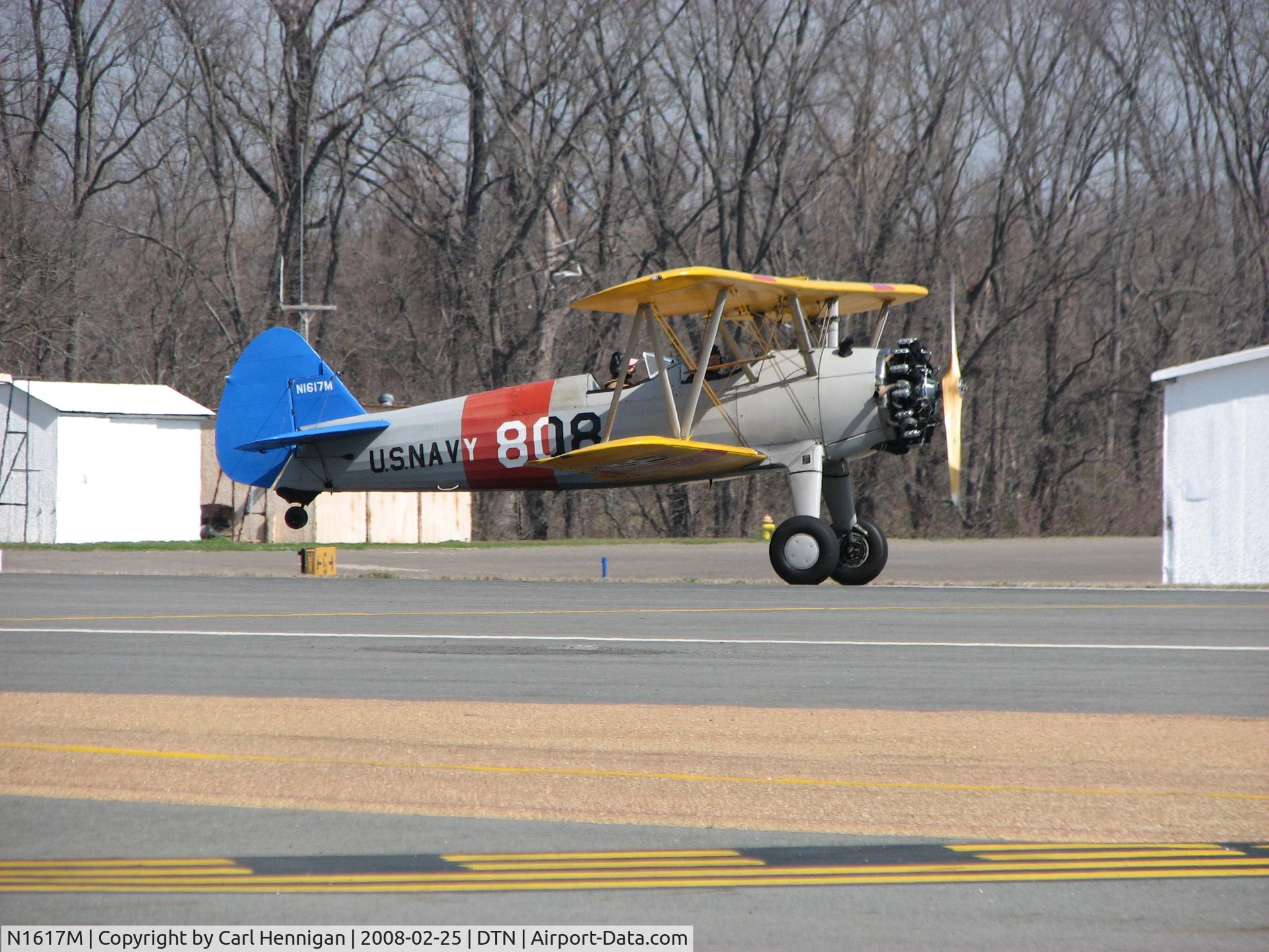 N1617M, 1943 Boeing B75 C/N 75-8498, Departing runway 14