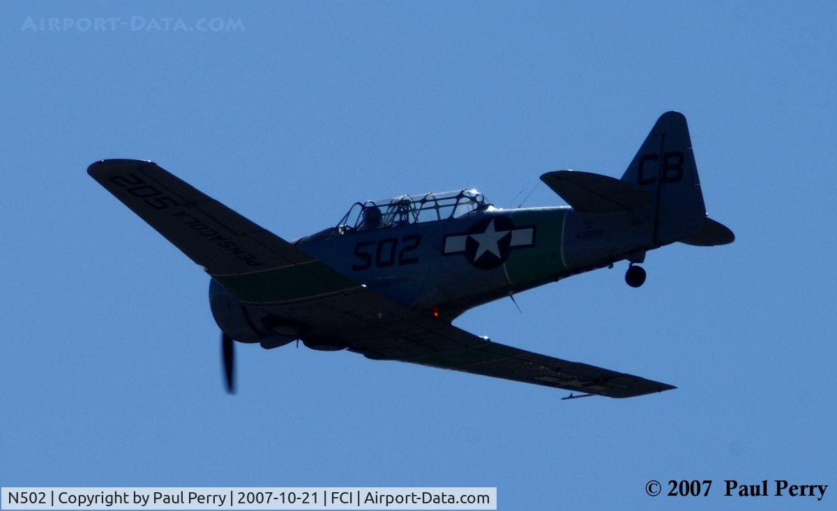 N502, 1941 North American SNJ-5 Texan Texan C/N 43689, Looking good during her pass
