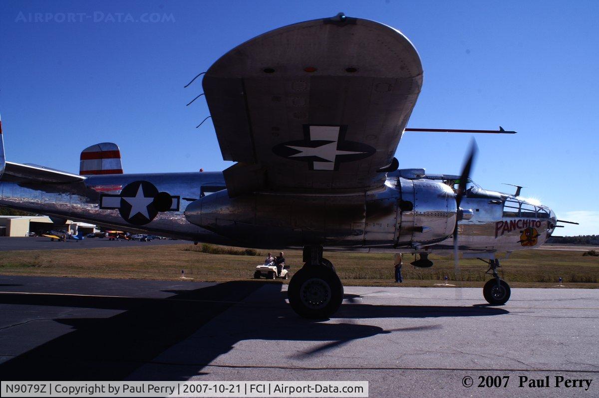N9079Z, 1944 North American TB-25N Mitchell C/N 108-34009, Nice and tight