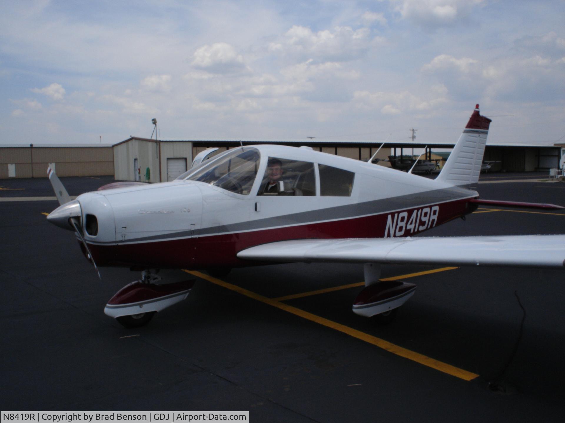 N8419R, 1966 Piper PA-28-140 Cherokee C/N 28-22296, 19R @ GDJ