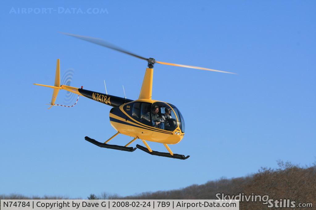 N74784, 2005 Robinson R44 II C/N 10925, N74784 departing Ellington, CT