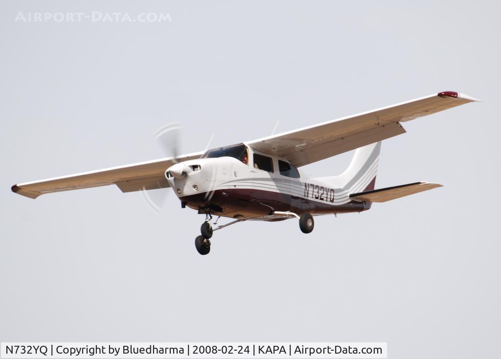 N732YQ, 1977 Cessna T210M Turbo Centurion C/N 21061884, On final approach to 17L.
