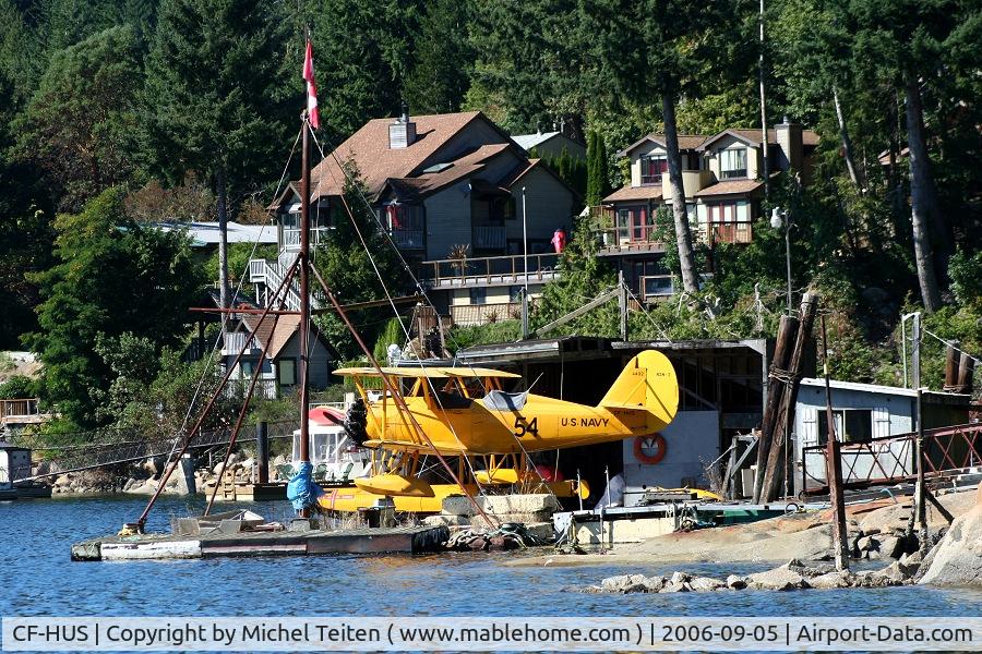 CF-HUS, 1941 Naval Aircraft Factory N3N-3 C/N 4402, In a small village of the Sunshine Coast (BC)