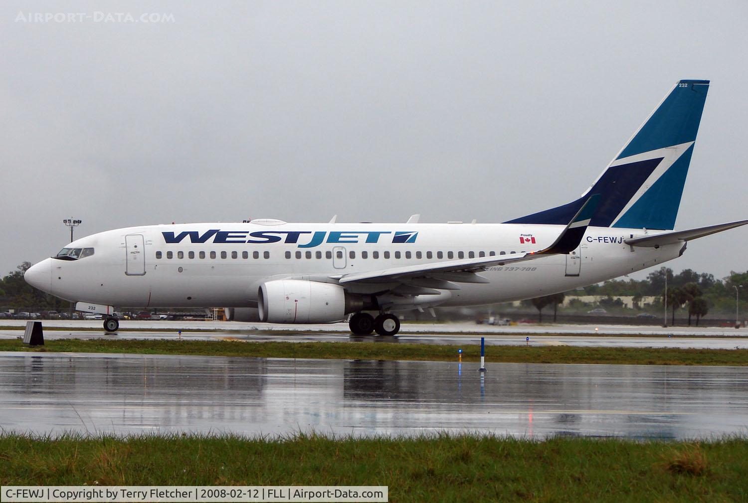 C-FEWJ, 2005 Boeing 737-7CT C/N 32769, One of 15 aircraft waiting in line for departure after storms temorarily closed depatures from Ft Lauderdale Int