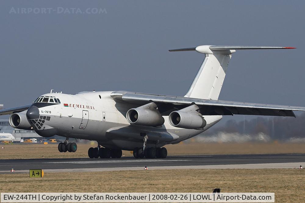 EW-244TH, Ilyushin Il-76TD C/N 1023410344, Takeoff.