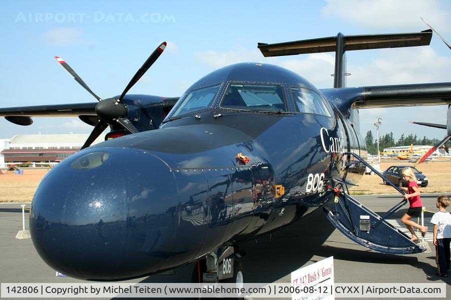 142806, 1990 De Havilland Canada CT-142 Dash 8 C/N 107, 402 Squadron