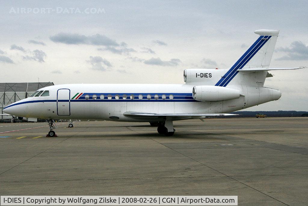 I-DIES, 1987 Dassault Falcon 900 C/N 30, visitor
