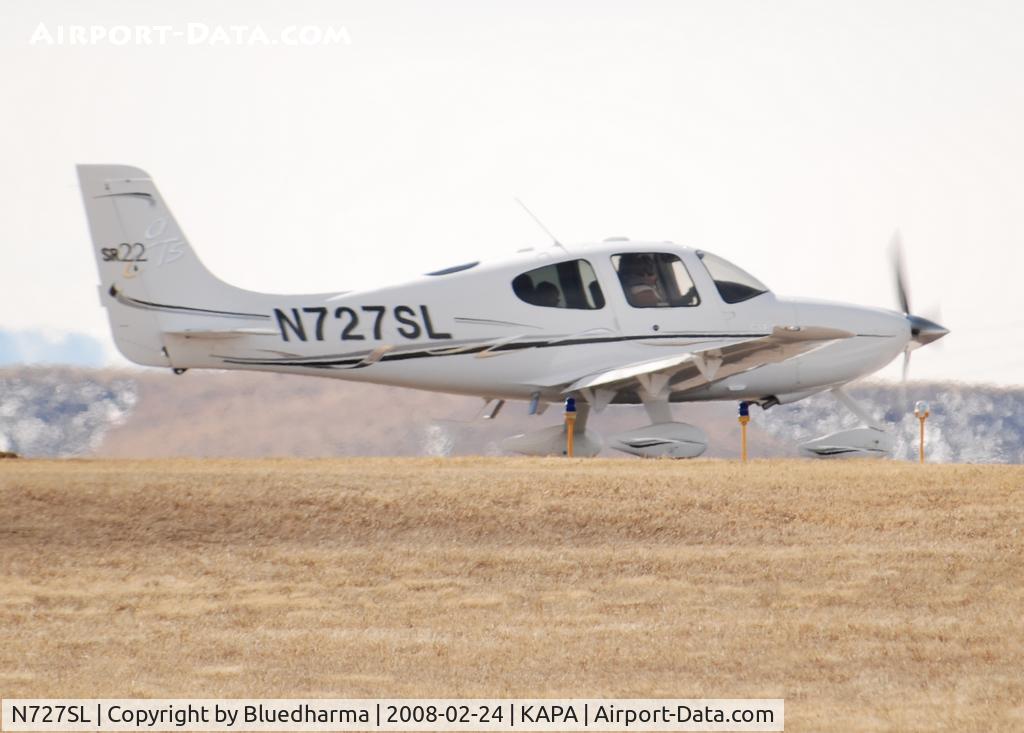 N727SL, 2006 Cirrus SR22 GTS C/N 1773, Position and hold for 17L.