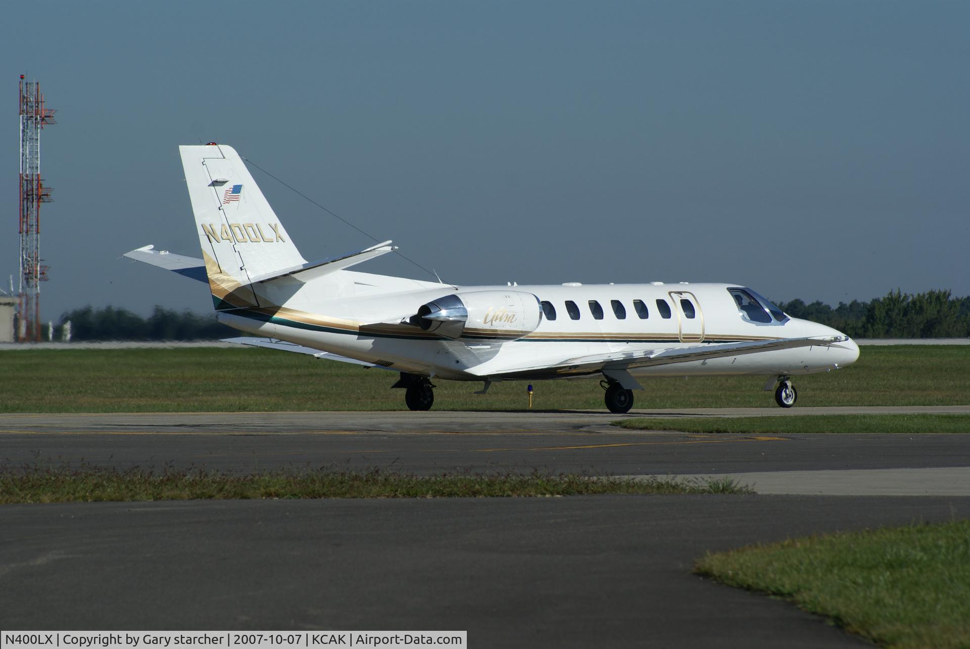 N400LX, 1998 Cessna 560 Citation Ultra C/N 560-0453, going to pick up someone