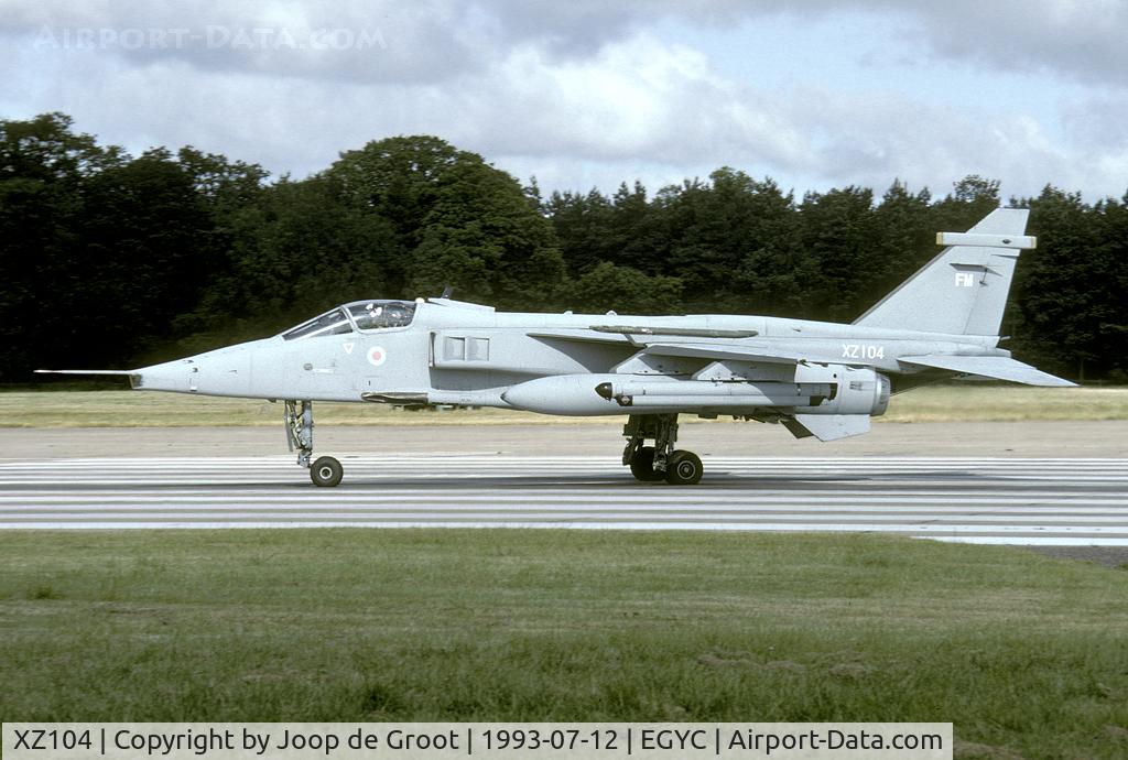 XZ104, Sepecat Jaguar GR.1A C/N S.105, During 1993 the Jaguar was painted pale grey with white serials for Operation Warden over Iraq. Later the grey colors became common on all attack aircraft.