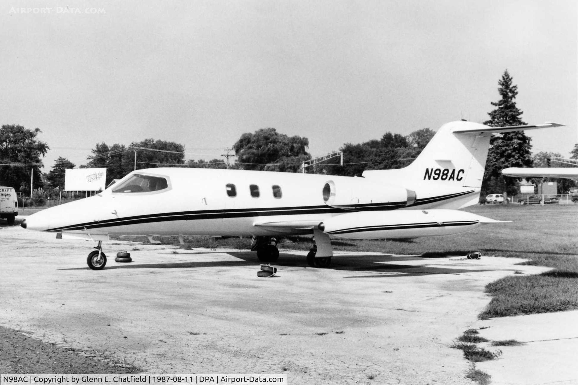 N98AC, 1974 Gates Learjet 24D C/N 24-298, Photo taken for aircraft recognition training.  Ex-N98AC, Learjet 24D at Cameron Aircraft Interiors
