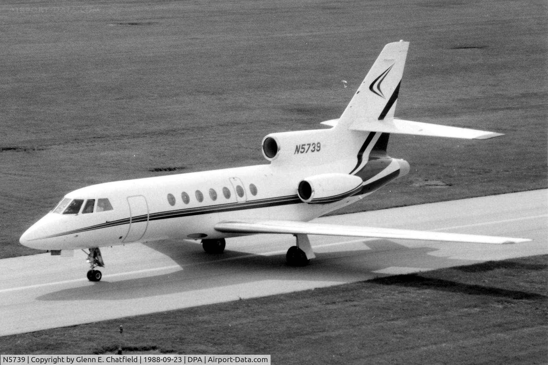 N5739, 1979 Dassault-Breguet Falcon 50 C/N 11, Photo taken for aircraft recognition training.