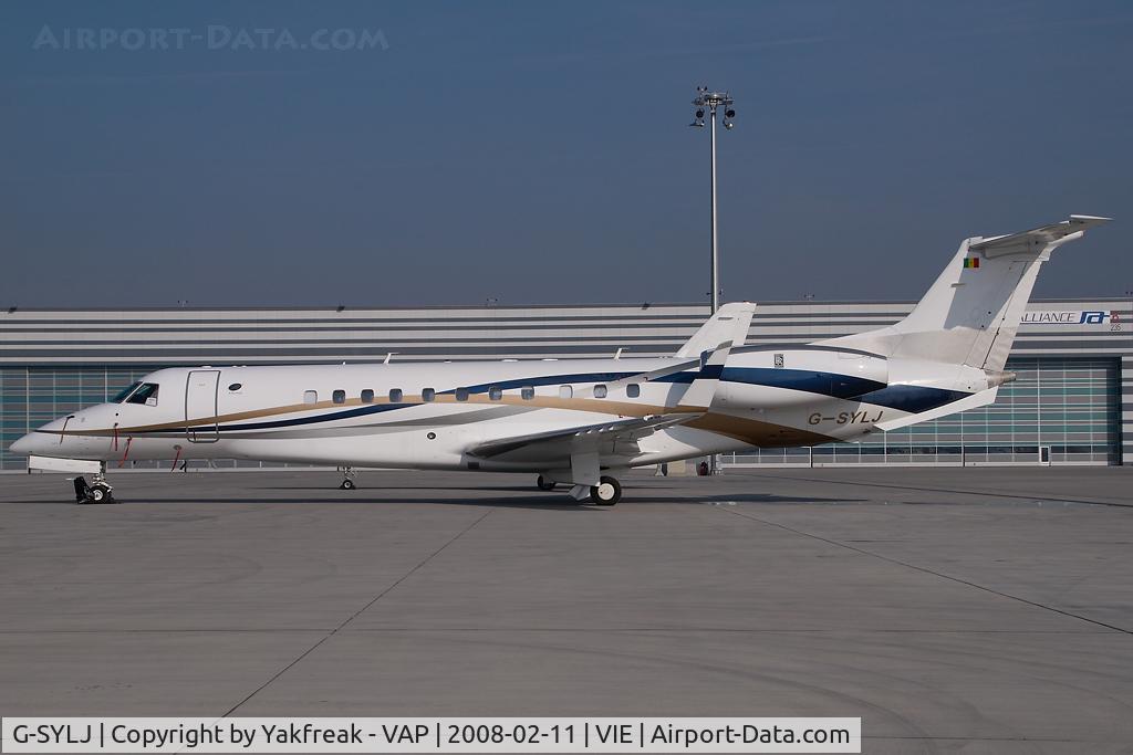 G-SYLJ, 2005 Embraer EMB-135BJ Legacy C/N 14500937, Embraer 135
