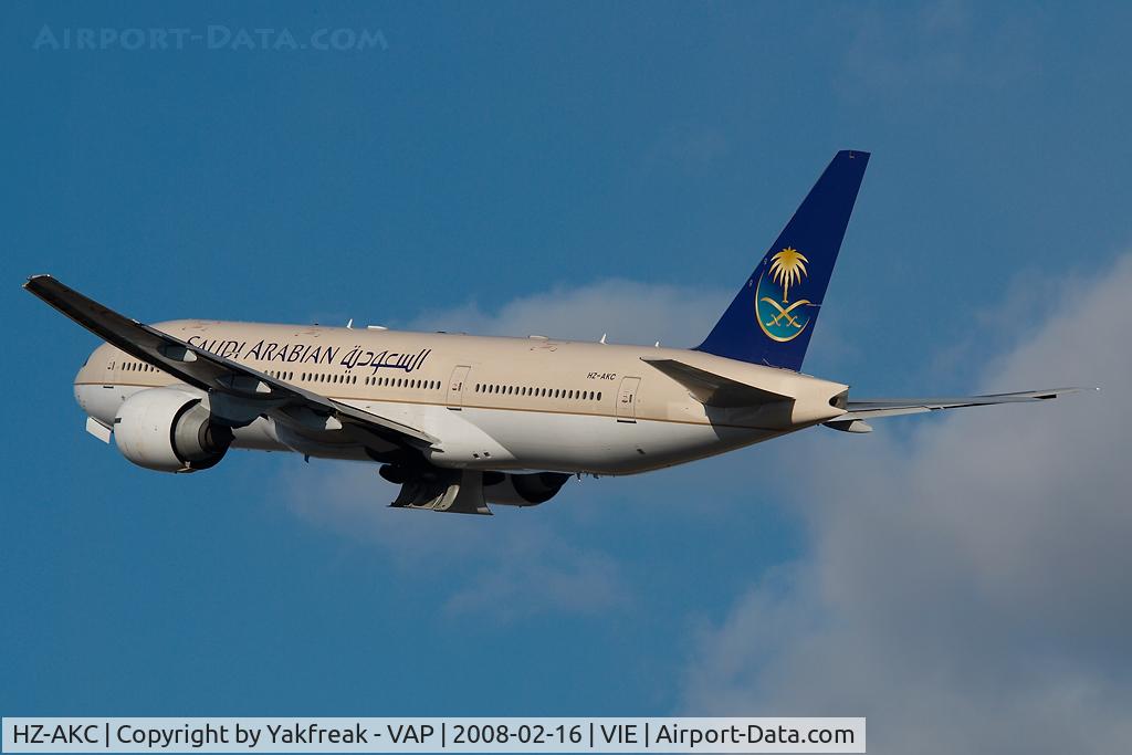 HZ-AKC, 1997 Boeing 777-268/ER C/N 28346, Saudia Boeing 777-200