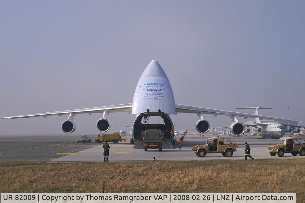 UR-82009, 1987 Antonov An-124-100M-150 Ruslan C/N 19530501007, Antonov Airlines Antonov 124