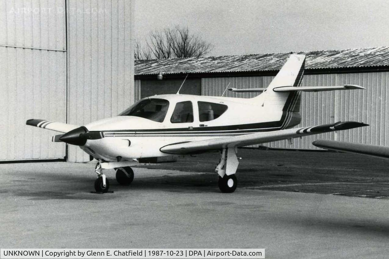 UNKNOWN, , Photo taken for aircraft recognition training.  Commander 112