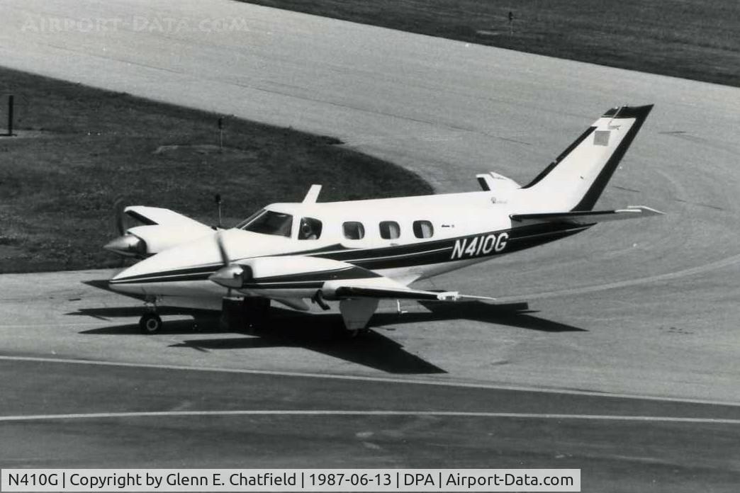 N410G, 1982 Beech B-60 Duke C/N P-596, Photo taken for aircraft recognition training.
