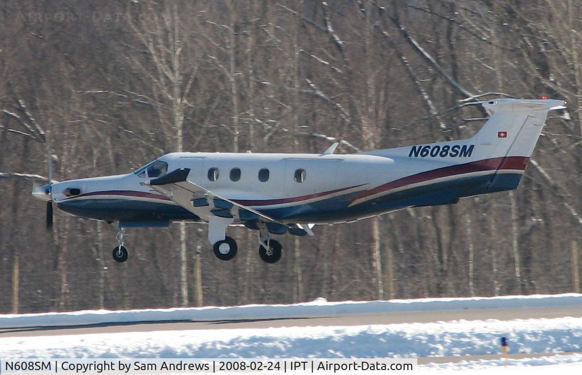 N608SM, 2006 Pilatus PC-12/47 C/N 734, leaving for NC