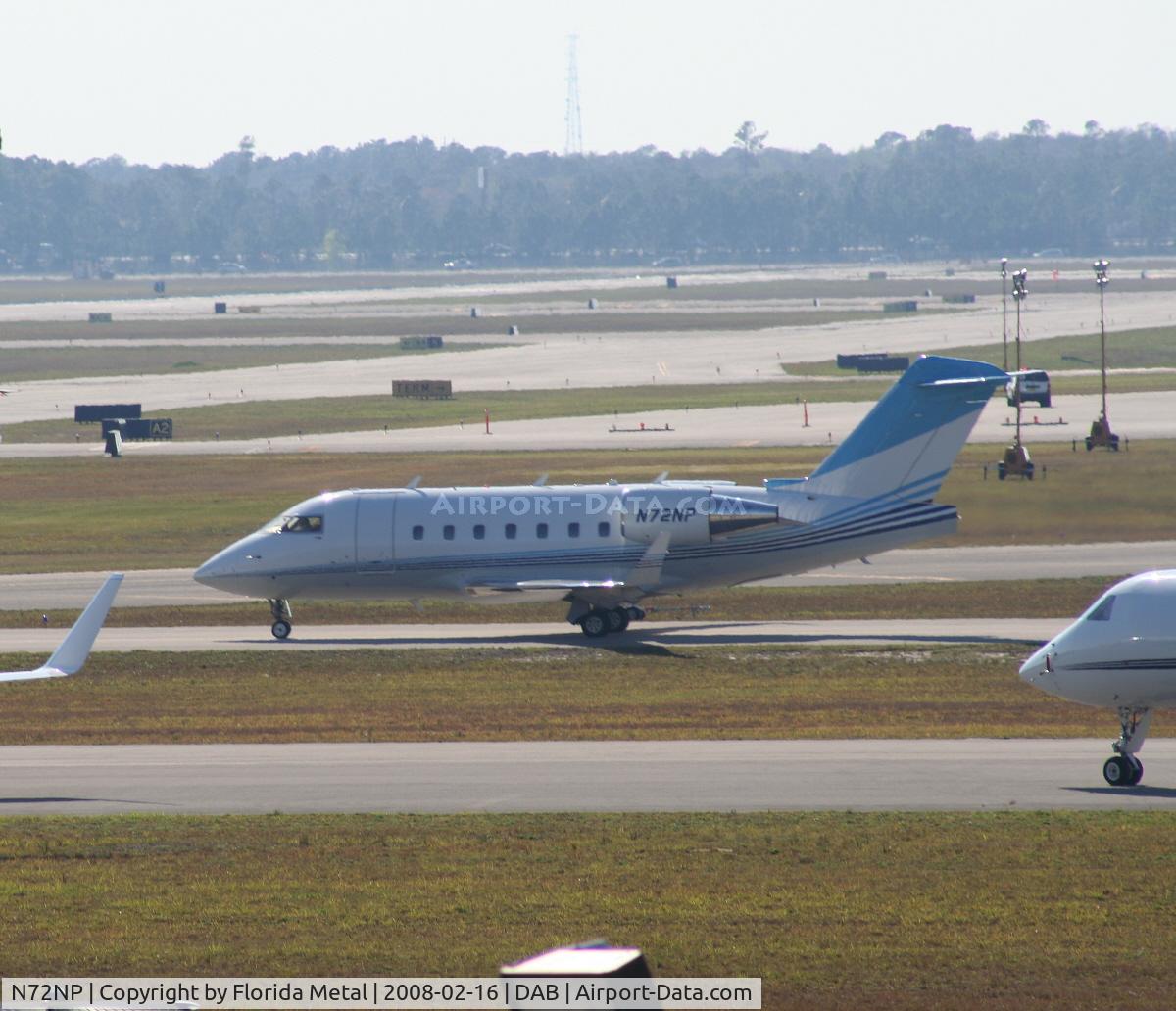 N72NP, 1998 Bombardier Challenger 604 (CL-600-2B16) C/N 5385, CL600