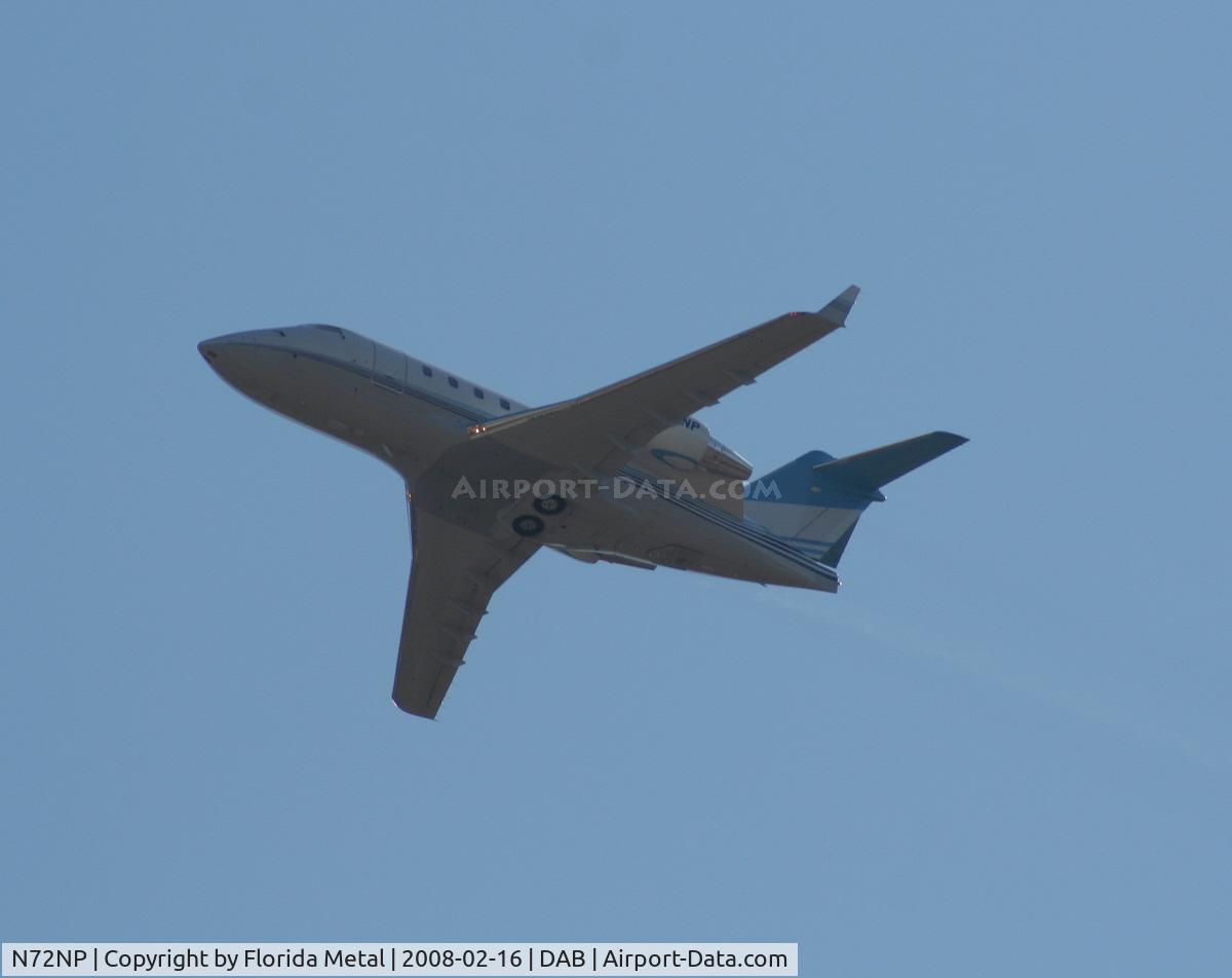 N72NP, 1998 Bombardier Challenger 604 (CL-600-2B16) C/N 5385, CL600 belonging to Nationwide Insurance
