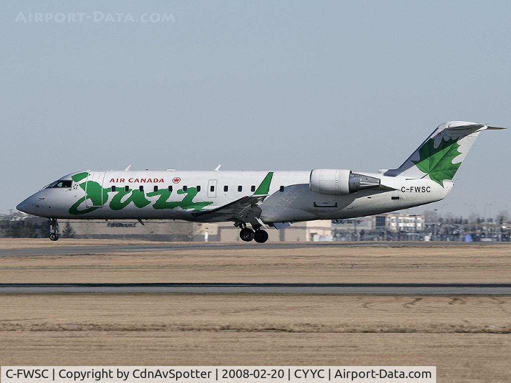 C-FWSC, 1996 Canadair CRJ-100ER (CL-600-2B19) C/N 7120, About to land on Rwy 34
