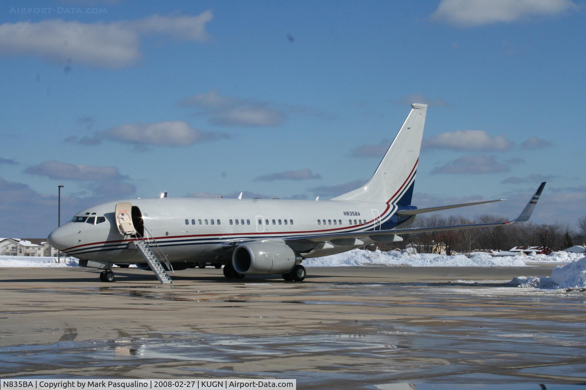 N835BA, 2001 Boeing 737-7BC C/N 30572, Boeing 737-700