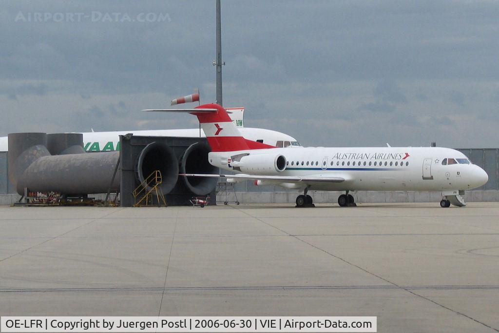 OE-LFR, 1996 Fokker 70 (F-28-0070) C/N 11572, Fokker70