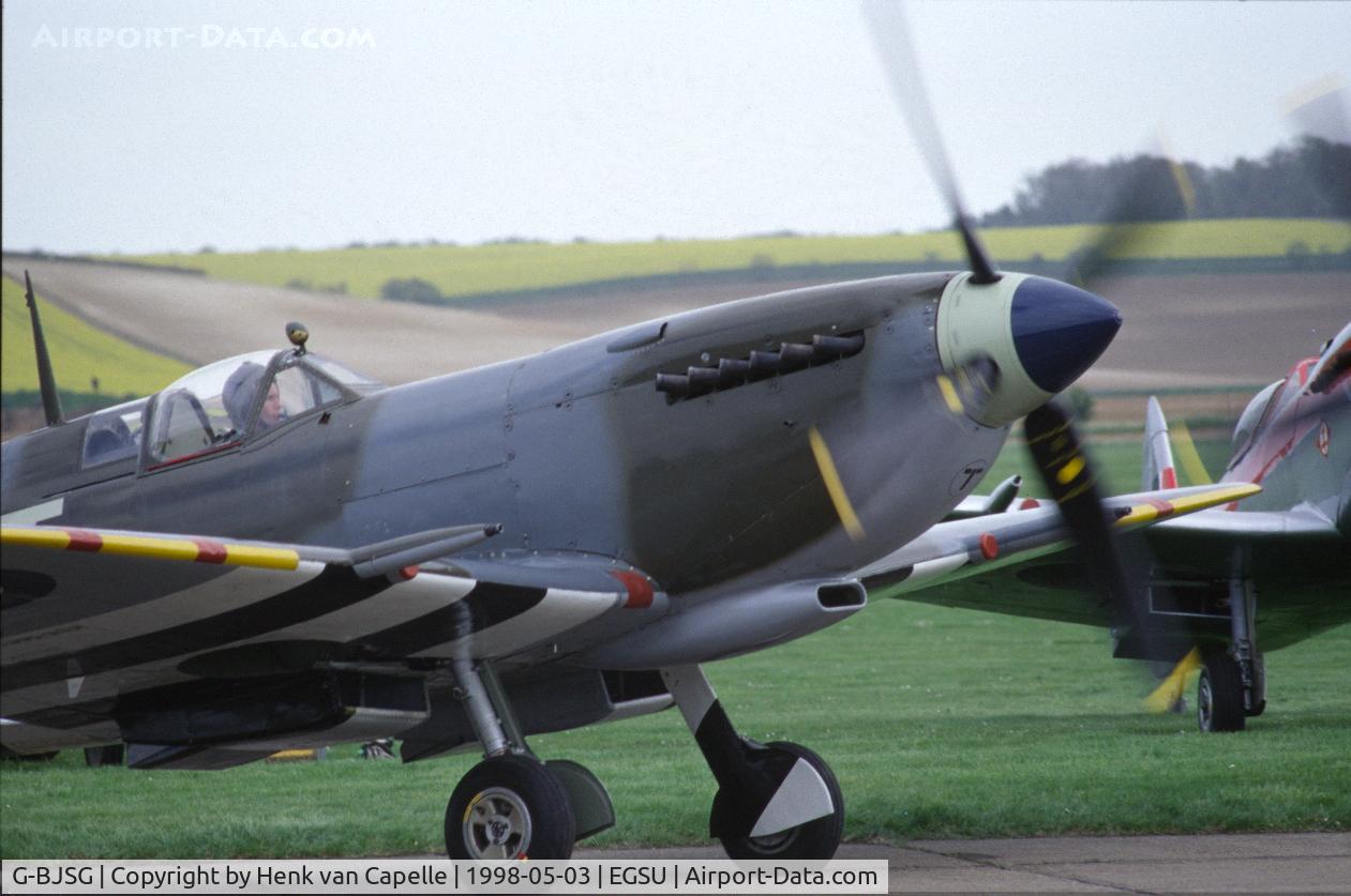 G-BJSG, 1944 Supermarine 509 Spitfire TR.9 C/N 6S/735188, Spitfire ML417 taxying at Duxford, UK.
