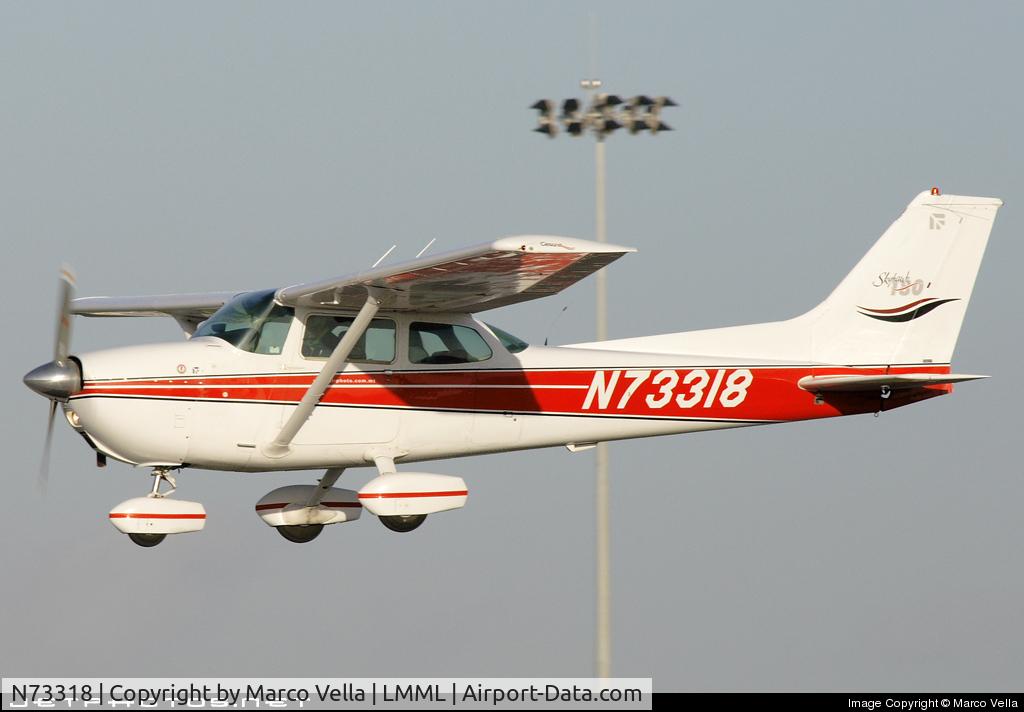 N73318, 1976 Cessna 172M C/N 17267369, Landing At MIA