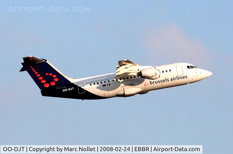 OO-DJT, 1996 British Aerospace Avro 146-RJ85 C/N E.2294, Leaving Brussels Airport from rwy 20