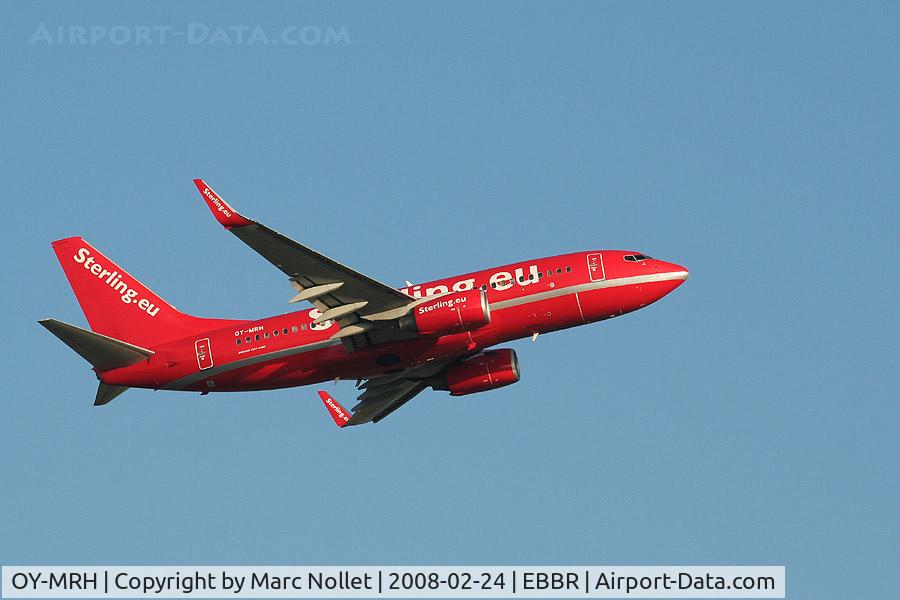 OY-MRH, 2000 Boeing 737-7L9 C/N 28013, Flight NB664 leaving Brussels Airport from rwy 20 to Oslo