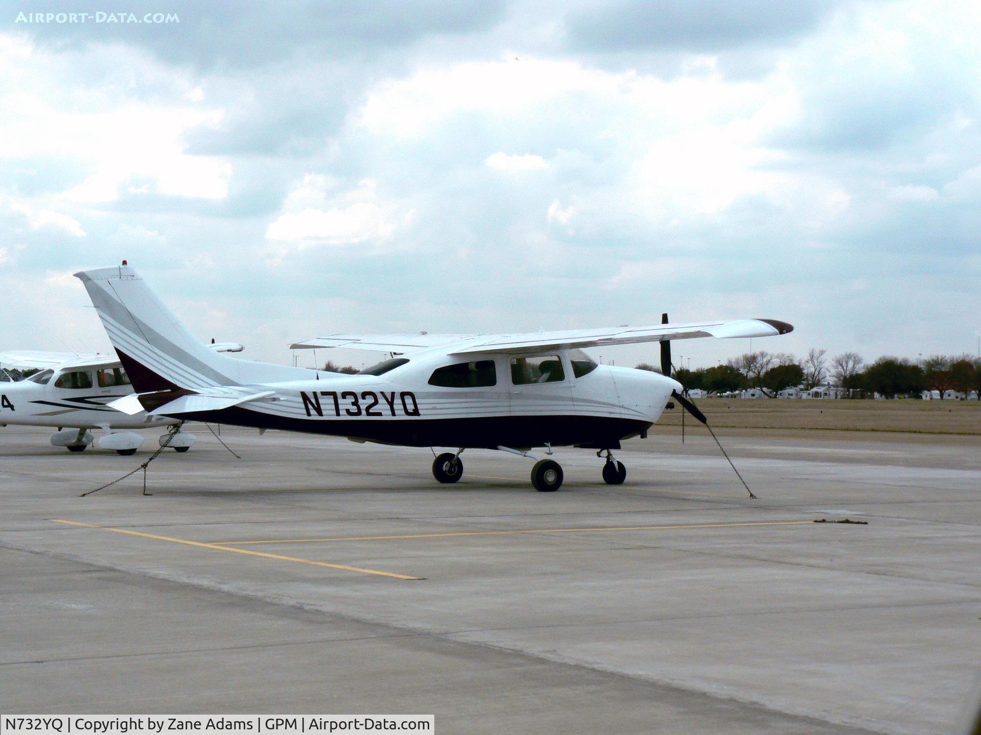 N732YQ, 1977 Cessna T210M Turbo Centurion C/N 21061884, At Grand Prairie Municipal