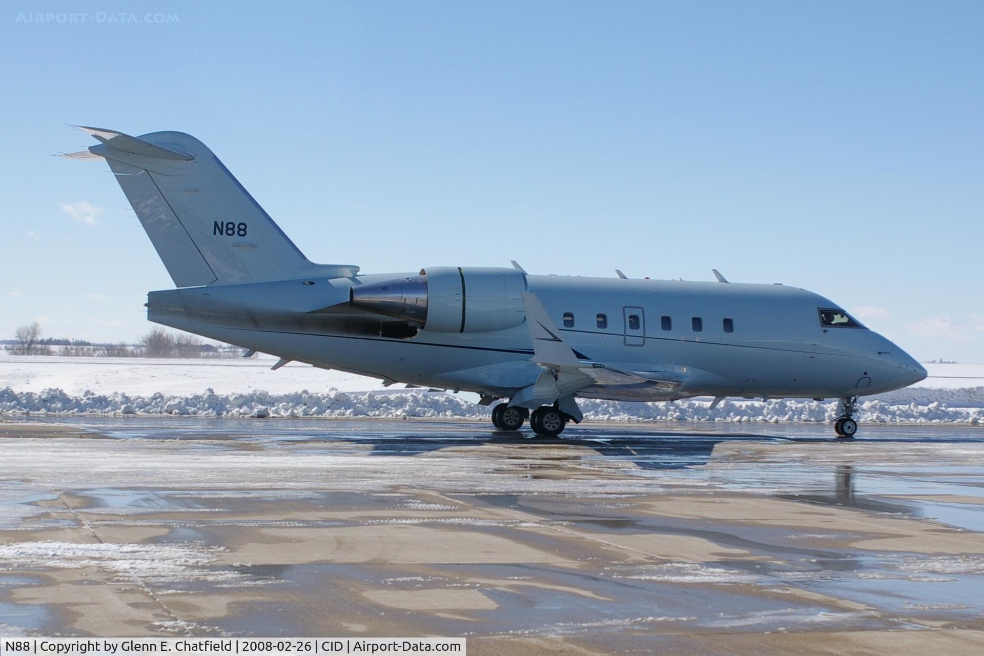 N88, 2004 Bombardier Challenger 604 (CL-600-2B16) C/N 5588, FAA's 