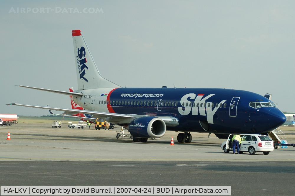 HA-LKV, 1998 Boeing 737-33V C/N 29333, Skyeurope