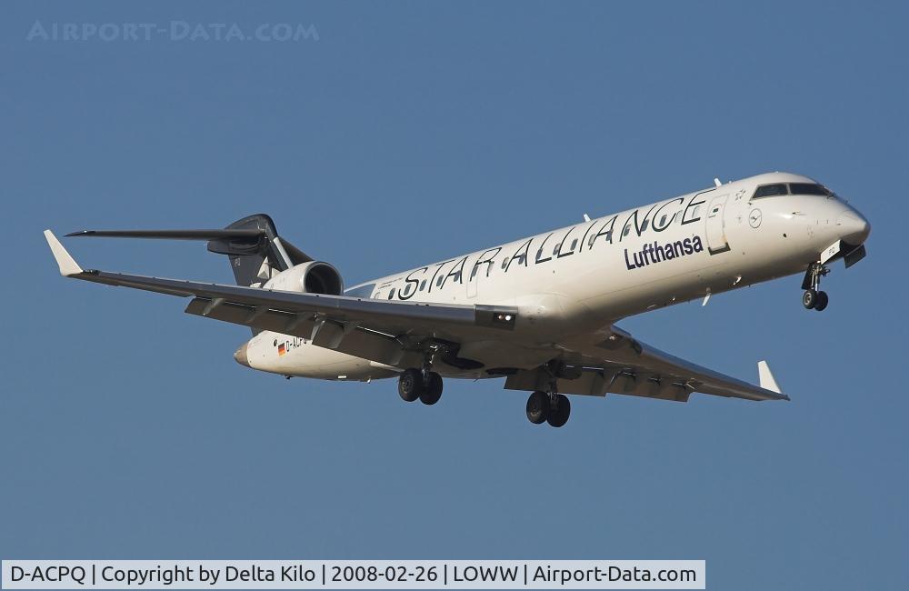 D-ACPQ, 2003 Canadair CRJ-700 (CL-600-2C10) Regional Jet C/N 10091, Lufthansa Regional  CRJ-700 in clor staralliance