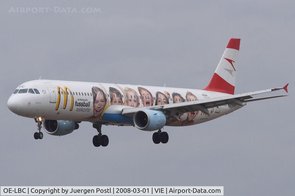 OE-LBC, 1996 Airbus A321-111 C/N 581, Airbus Industries A321-111