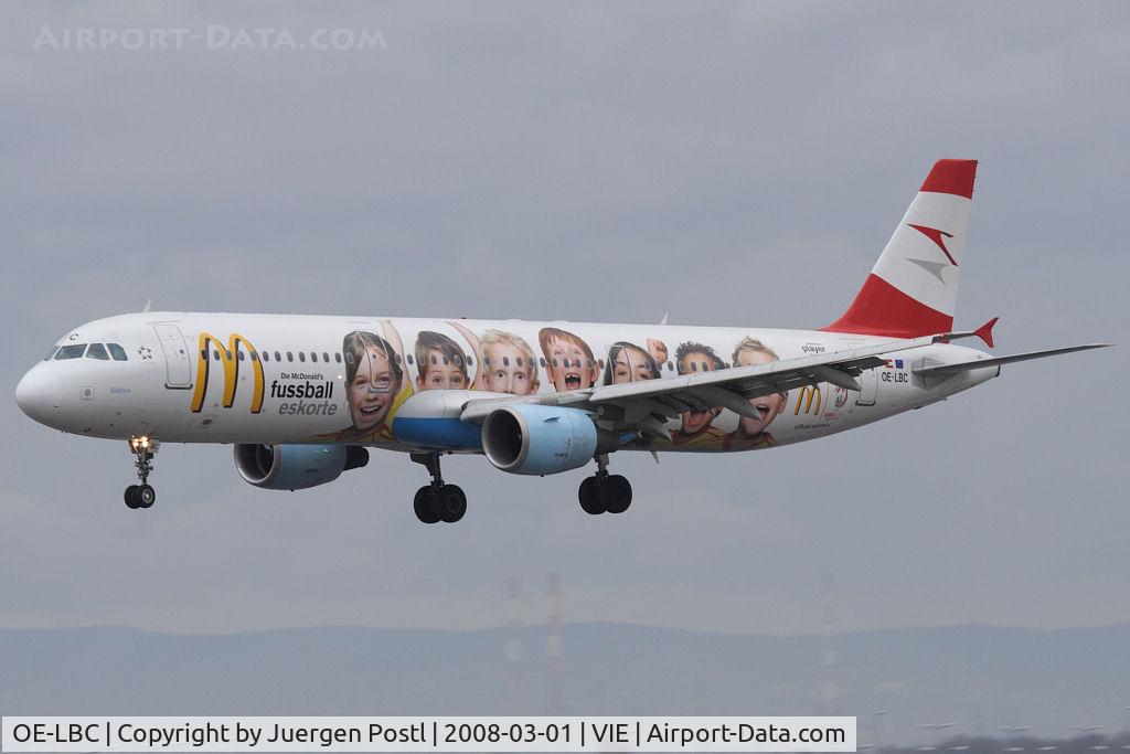 OE-LBC, 1996 Airbus A321-111 C/N 581, Airbus Industries A321-111