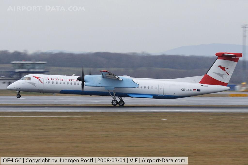 OE-LGC, 2000 De Havilland Canada DHC-8-402Q Dash 8 C/N 4026, Dash8-400