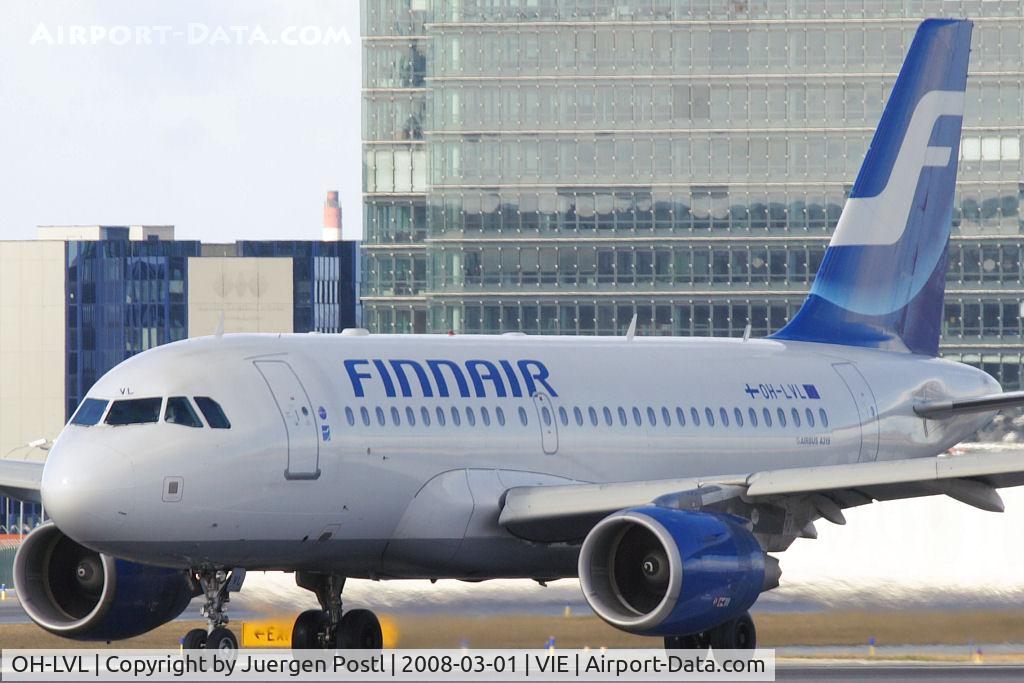 OH-LVL, 2004 Airbus A319-112 C/N 2266, Airbus A319-112